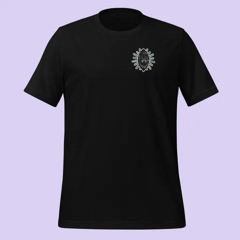 Classic Tee with the Revontuli dog badge